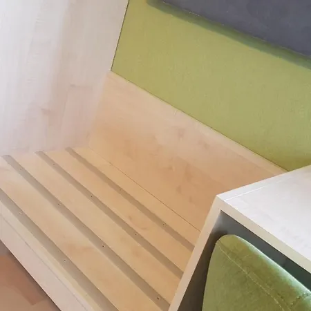 Modern Hoteliving *
